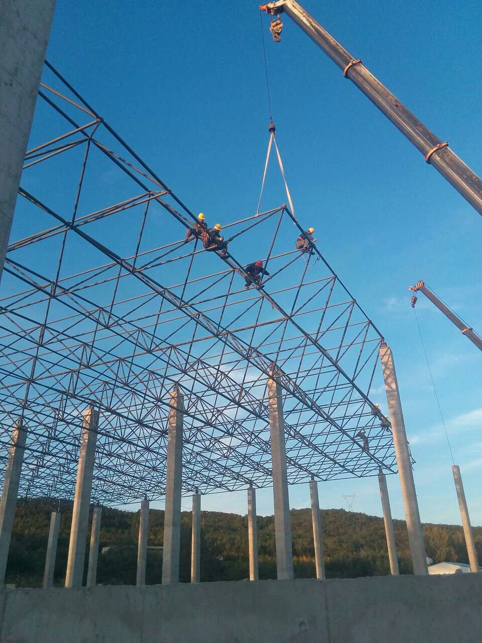 龙泉汪清物流园网架